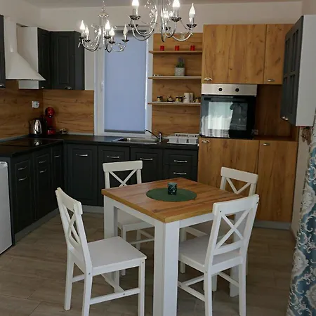 атеа на плажа - Atea On The ابزور